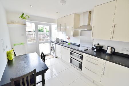 1 bedroom House share to let in Campkin Road, Cambridge, CB4