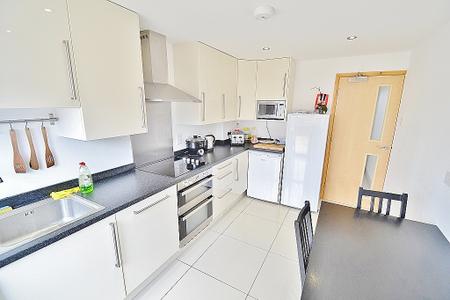 1 bedroom House share to let in Campkin Road, Cambridge, CB4