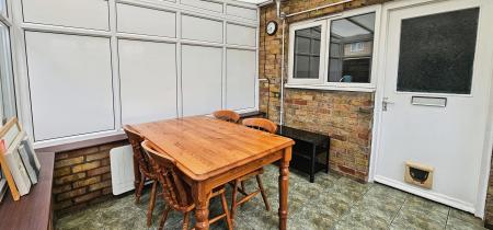 5 bedroom Terraced House to let in Crosfield Court, Cambridge, CB4