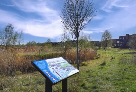 2 bedroom Flat to let in Ellis Road, Trumpington, CB2