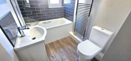 1 bedroom Flat to let in Edgecombe, Arbury, Cambridge, CB4