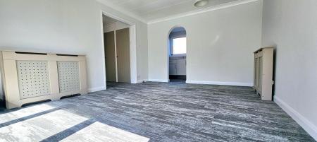 1 bedroom Flat to let in Edgecombe, Arbury, Cambridge, CB4