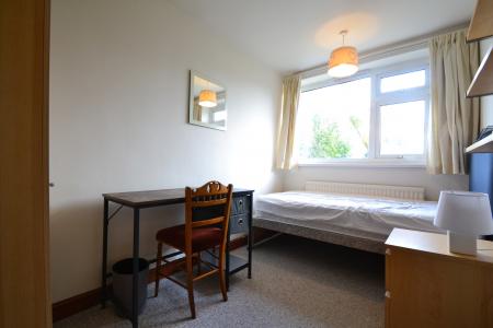 1 bedroom House share to let in Kings Hedges Road, Cambridge, CB4