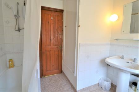 1 bedroom House share to let in Kings Hedges Road, Cambridge, CB4