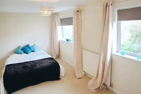 2 bedroom Semi-detached house to let in Northfield, Girton, CB3