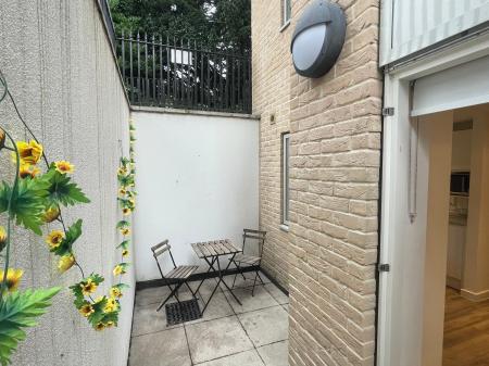 1 bedroom Studio flat to let in Primrose Street, Cambridge, CB4