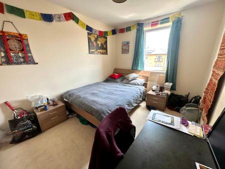 2 bedroom Flat to let in Hampden Gardens, Cambridge, CB1