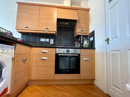 2 bedroom Flat to let in Hampden Gardens, Cambridge, CB1
