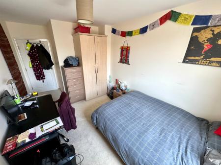 2 bedroom Flat to let in Hampden Gardens, Cambridge, CB1