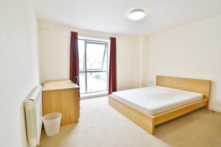 1 bedroom Studio flat to let in Abbey Court, Cambridge, CB1