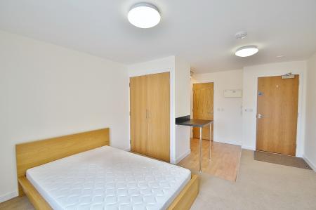 1 bedroom Studio flat to let in Abbey Court, Cambridge, CB1