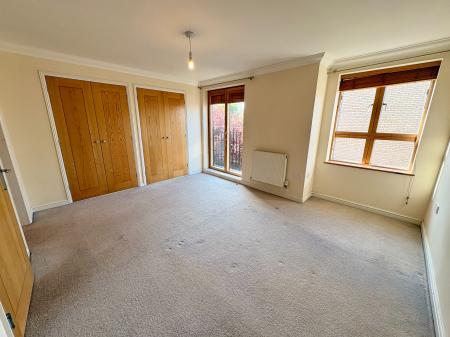 4 bedroom Town house for sale in St Bartholomews Court, Cambridge, Cambridge, CB5