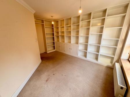 4 bedroom Town house for sale in St Bartholomews Court, Cambridge, Cambridge, CB5