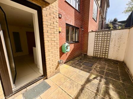 4 bedroom Town house for sale in St Bartholomews Court, Cambridge, Cambridge, CB5