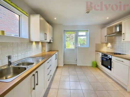 3 bedroom Semi-detached house to let in Northfield, Cambridge, CB3