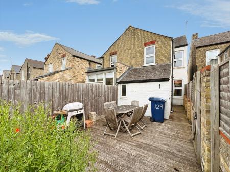 3 bedroom End of terrace house for sale in Ross Street, Cambridge, Cambridge, CB1