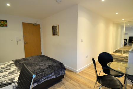 1 bedroom Studio flat to let in Primrose Street, Cambridge, CB4