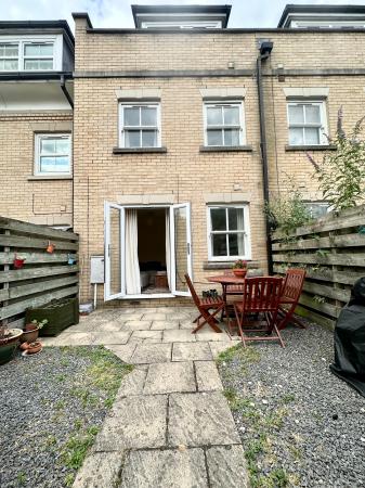 4 bedroom Terraced House to let in Flower Street, Cambridge, CB1