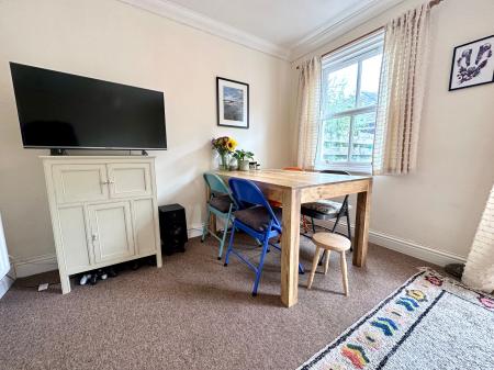 4 bedroom Terraced House to let in Flower Street, Cambridge, CB1