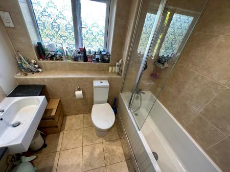 4 bedroom Detached house to let in Faulkner Close, Milton, CB24