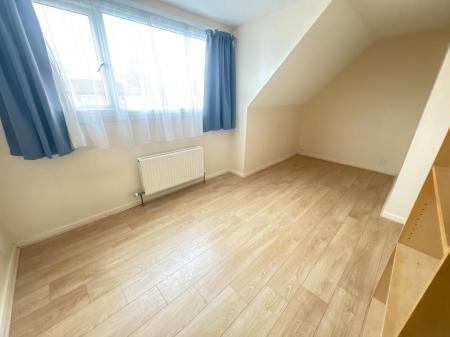 3 bedroom Semi-detached house to let in Wolsey Way, Cambridge, CB1