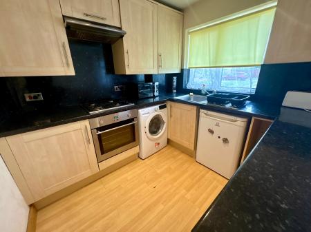 3 bedroom Semi-detached house to let in Wolsey Way, Cambridge, CB1
