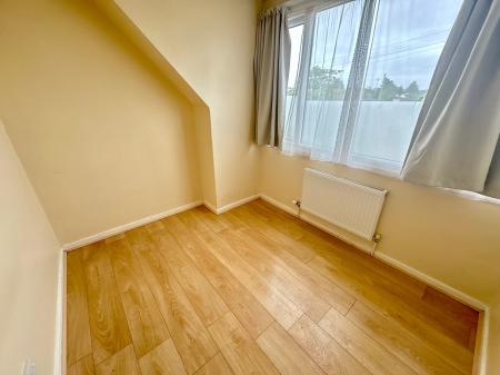 3 bedroom Semi-detached house to let in Wolsey Way, Cambridge, CB1