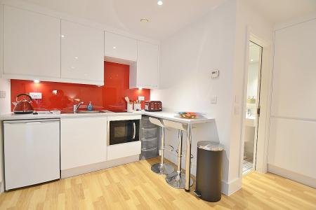 1 bedroom Studio flat to let in East Road, Cambridge, CB1