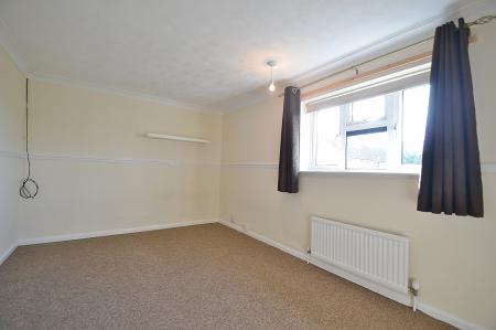 3 bedroom Terraced House to let in Hawkins Road, Cambridge, CB4