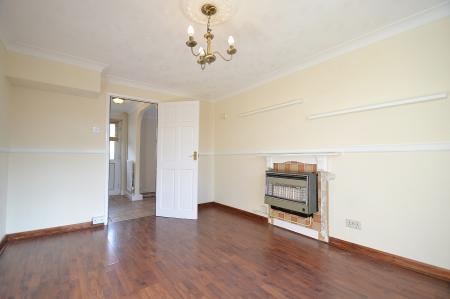 3 bedroom Terraced House to let in Hawkins Road, Cambridge, CB4