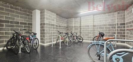 2 bedroom Flat to let in Glenalmond Avenue, Cambridge, CB2