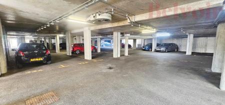 2 bedroom Flat to let in Glenalmond Avenue, Cambridge, CB2