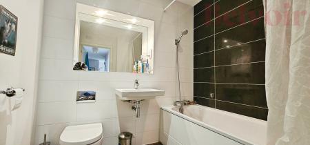 2 bedroom Flat to let in Glenalmond Avenue, Cambridge, CB2