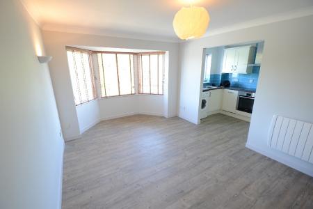 1 bedroom Flat to let in The Mallards, River Lane, Cambridge, CB5