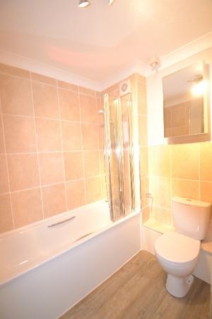 1 bedroom Flat to let in The Mallards, River Lane, Cambridge, CB5