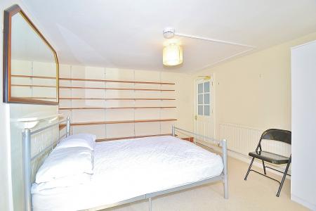 1 bedroom House share to let in Victoria Road, Cambridge, CB4