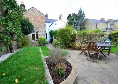 1 bedroom House share to let in Victoria Road, Cambridge, CB4