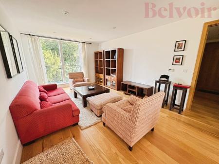2 bedroom Flat to let in Brooklands Avenue, Cambridge, CB2