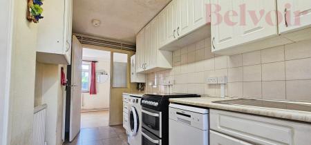 2 bedroom Semi-detached house for sale in Jermyn Close, Cambridge, CB4