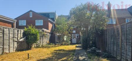 2 bedroom Semi-detached house for sale in Jermyn Close, Cambridge, CB4