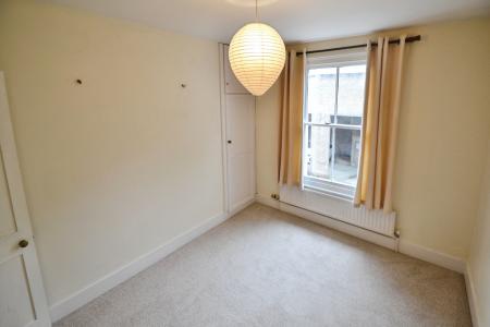 2 bedroom Terraced House to let in Bentinck Terrace, Cambridge, CB2