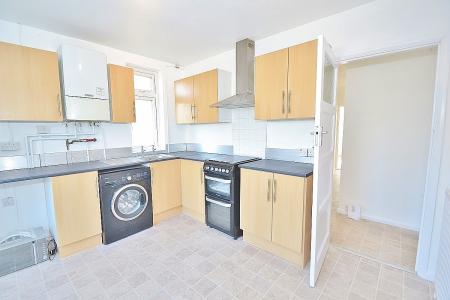 2 bedroom Flat to let in Metcalfe Road, Cambridge, CB4