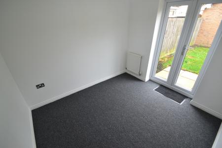 3 bedroom Town house to let in Rosehip Road, Orchard Park, Cambridge, CB4
