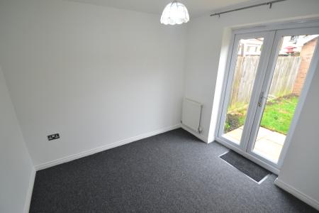 3 bedroom Town house to let in Rosehip Road, Orchard Park, Cambridge, CB4