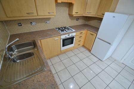 3 bedroom Town house to let in Rosehip Road, Orchard Park, Cambridge, CB4