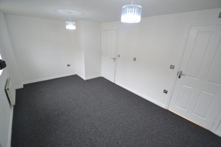 3 bedroom Town house to let in Rosehip Road, Orchard Park, Cambridge, CB4