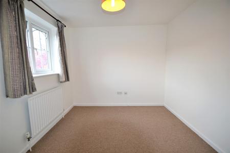 2 bedroom Terraced House to let in Hopkins Close, Cambridge, CB4