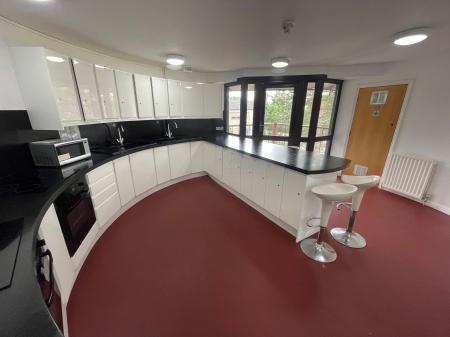 1 bedroom House share to let in Histon Road, Cambridge, CB4