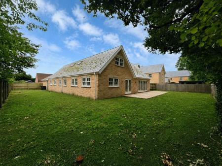 4 bedroom Detached house for sale in The Oaks, Soham, CB7
