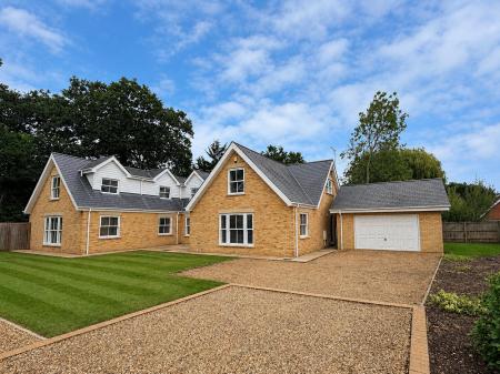 The Oaks, Soham, CB7